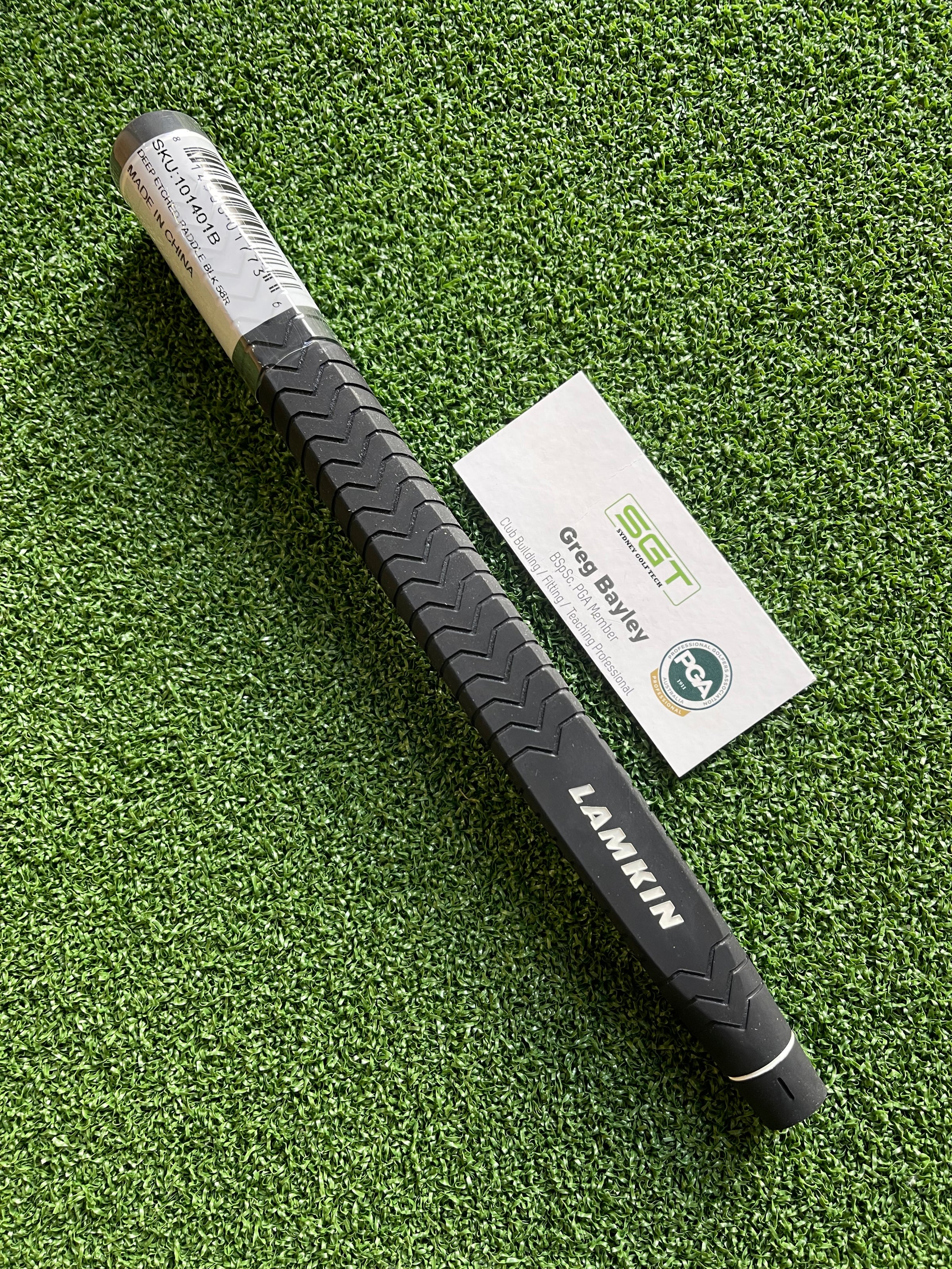 Empuñadura Lamkin Deep Etched Para Putter - Color Rojo, Tamaño Estándar + CINTA GRATIS Incluida